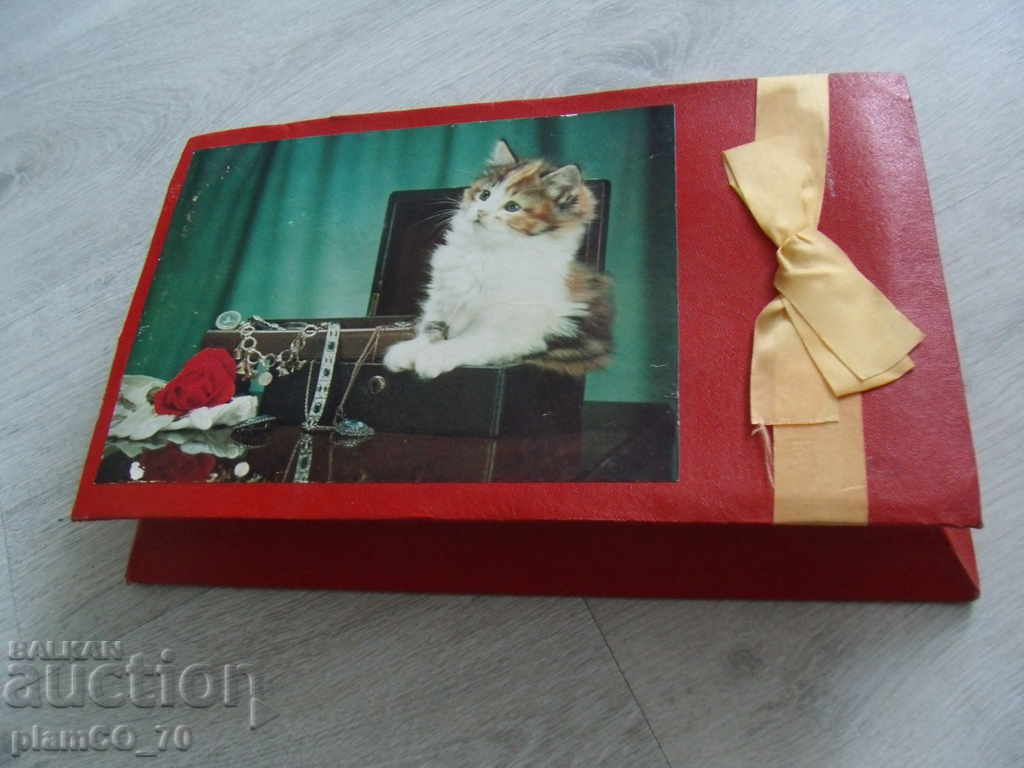 No. 1356 old box of chocolates - 6 No. 1356 old box of chocolates - 6