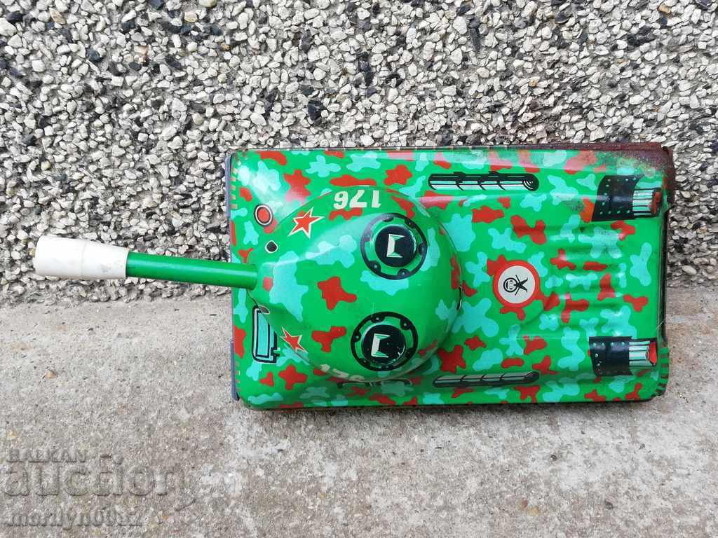 Jucărie tanc din tablă pentru copii, URSS - 6 Jucărie tanc din tablă pentru copii, URSS - 6