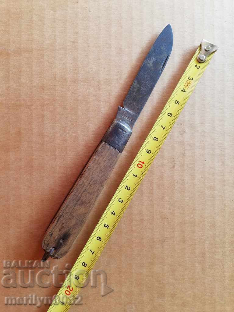 Delivery of Old social knife, knife, knife, fork, corkscrew, NRB Delivery of Old social knife, knife, knife, fork, corkscrew, NRB