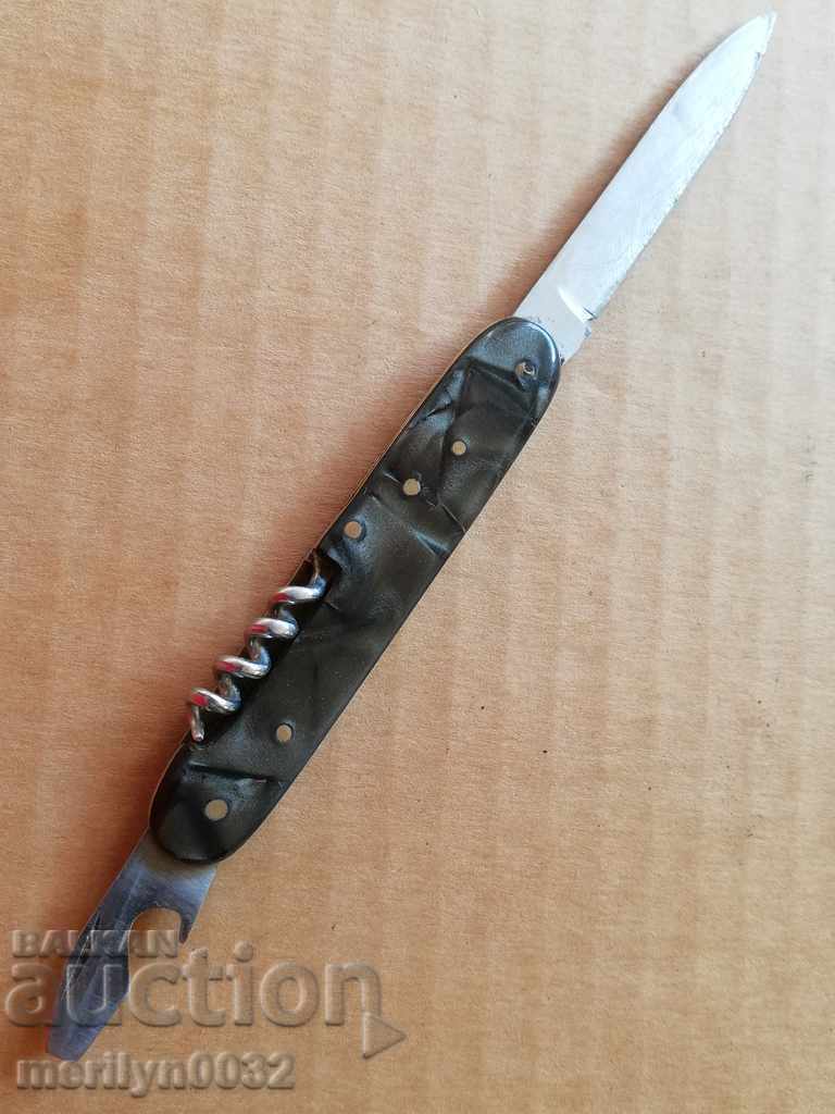 Delivery of Old Soccer knife, knife, knife, fork, corkscrew, Bulgaria Delivery of Old Soccer knife, knife, knife, fork, corkscrew, Bulgaria