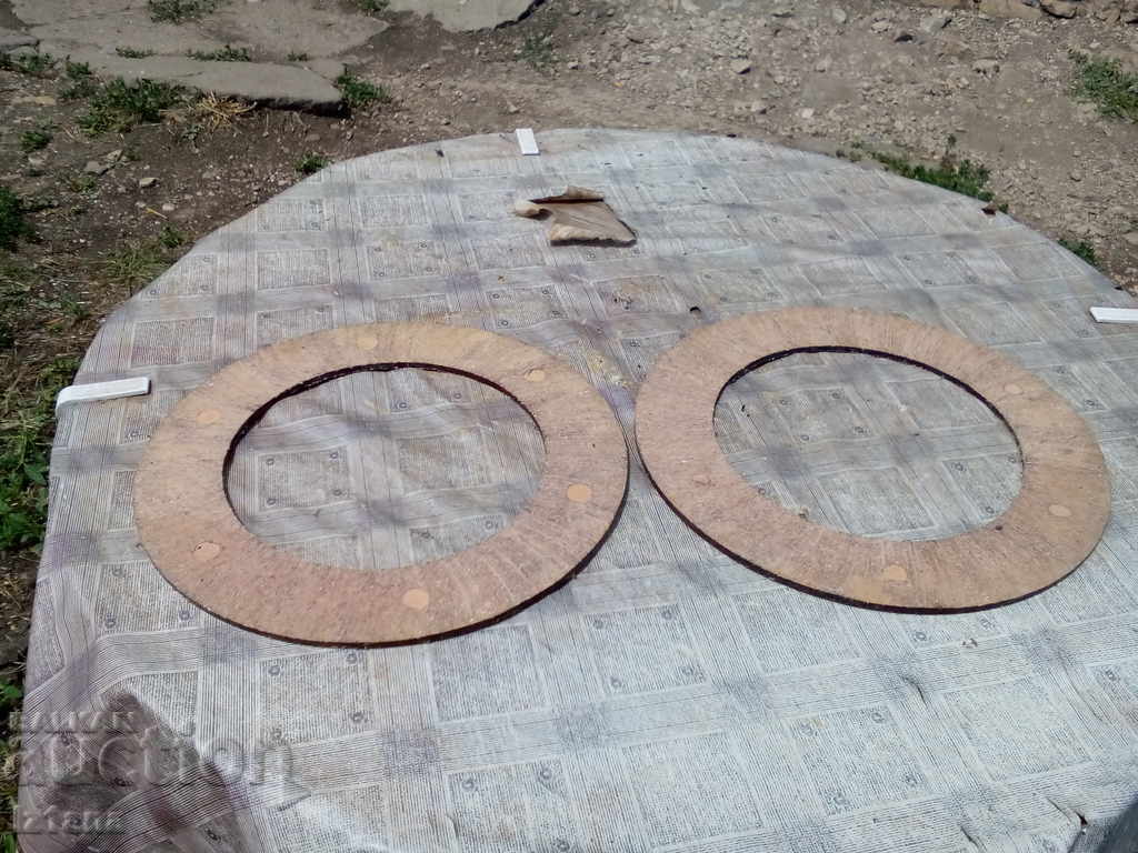 Auction  Old ferro disk