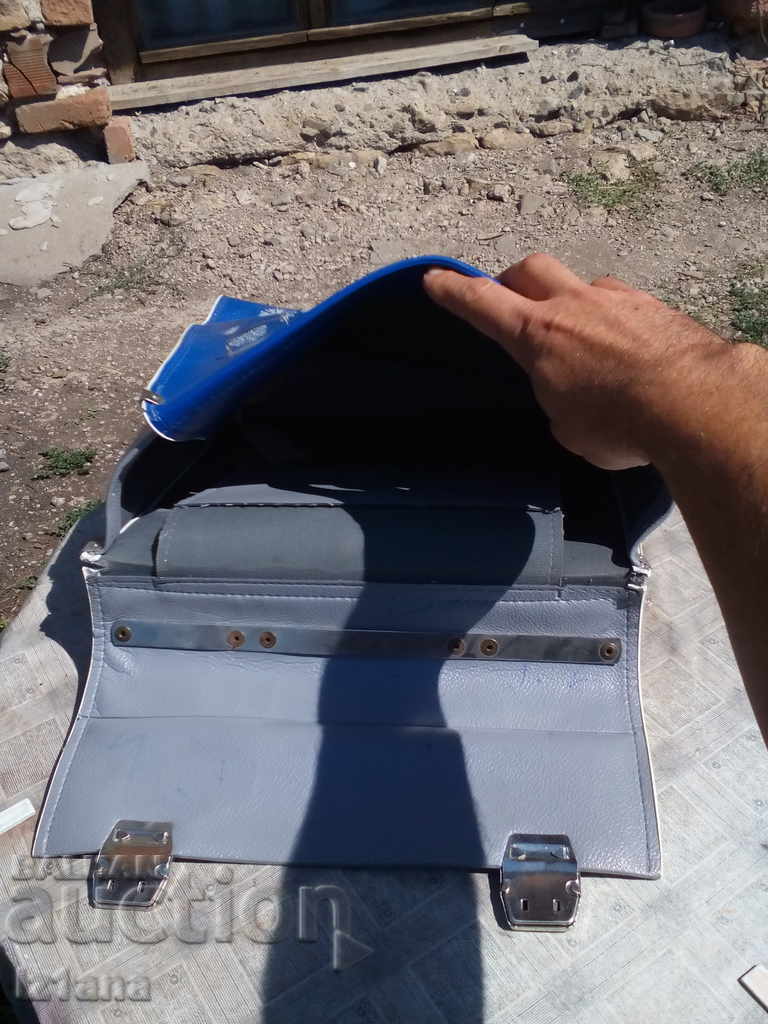 Old school bag - 6 Old school bag - 6