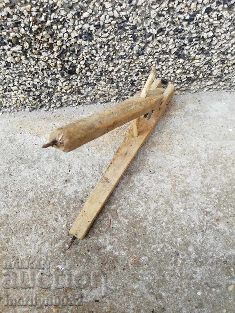Old carpentry, wood, wooden, primitive with price 34.00 BGN | € 17.38 Old carpentry, wood, wooden, primitive with price 34.00 BGN | € 17.38