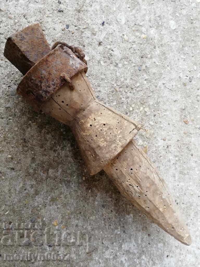 Antique Anvil for Sharpening Scythes - 6 Antique Anvil for Sharpening Scythes - 6