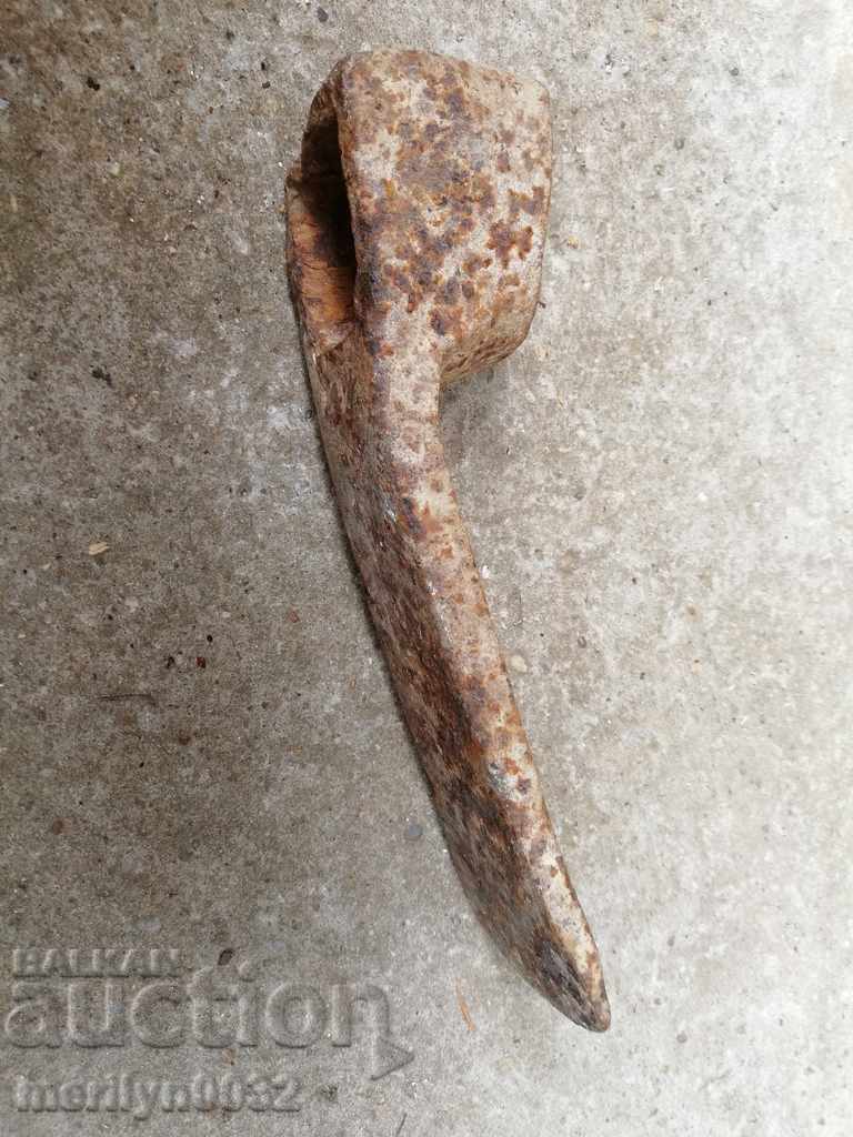 Delivery of Old forged turntable, wrought iron, picking, tool, top Delivery of Old forged turntable, wrought iron, picking, tool, top