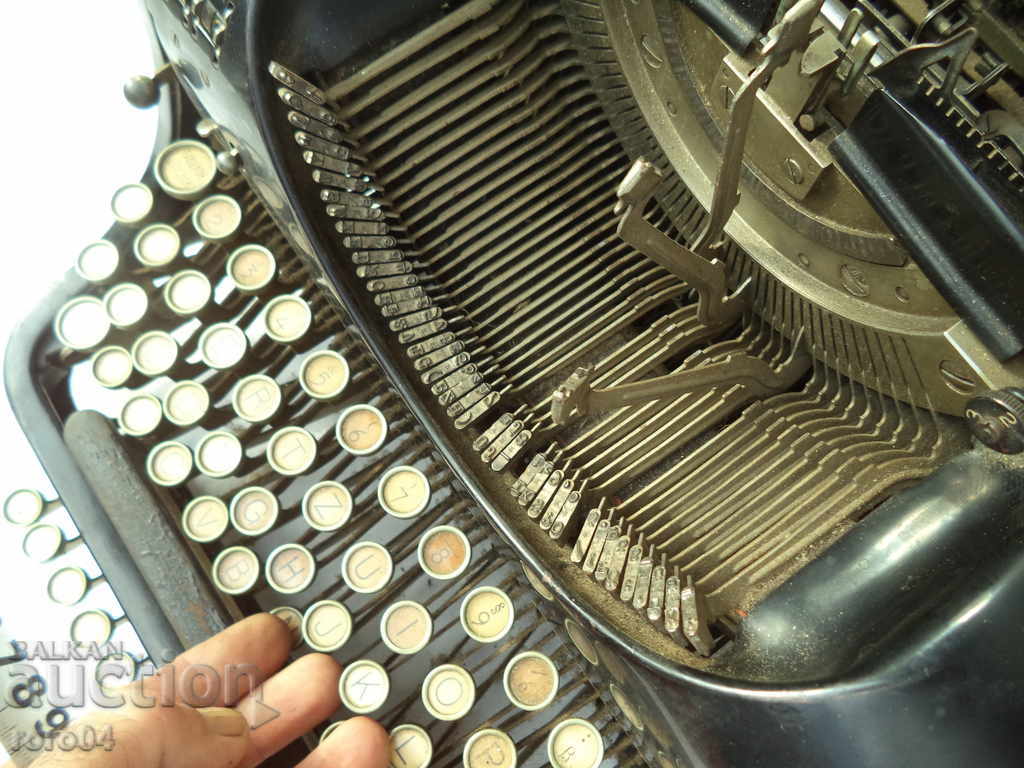 Auction HUGE STAR WASHING MACHINE IN GERMAN LANGUAGE - WW II Auction HUGE STAR WASHING MACHINE IN GERMAN LANGUAGE - WW II