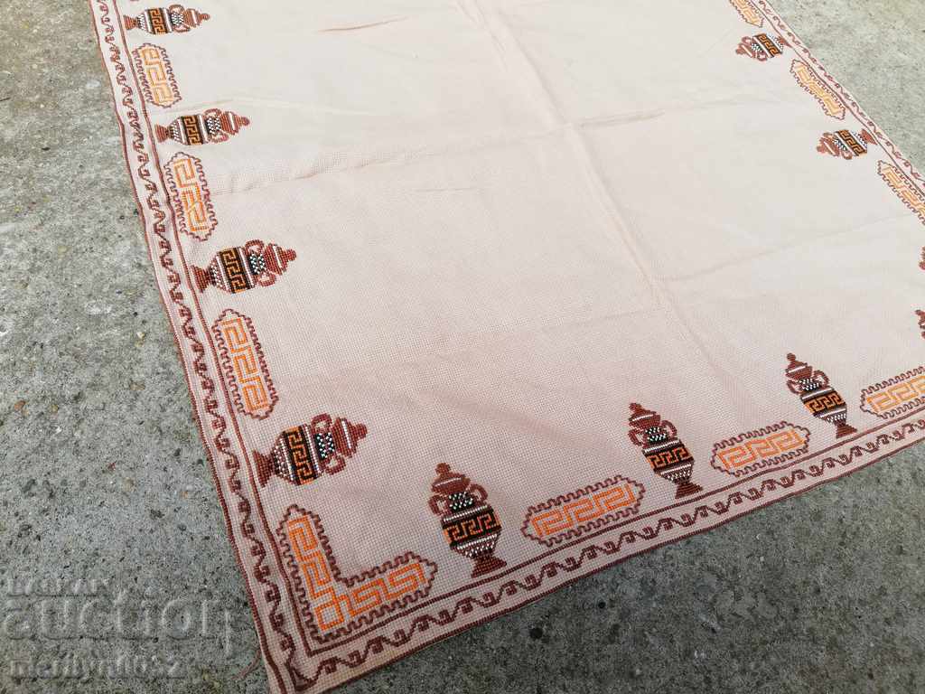Auction Old embroidered cardboard, tablecloth, millet, Bulgarian embroidery Auction Old embroidered cardboard, tablecloth, millet, Bulgarian embroidery
