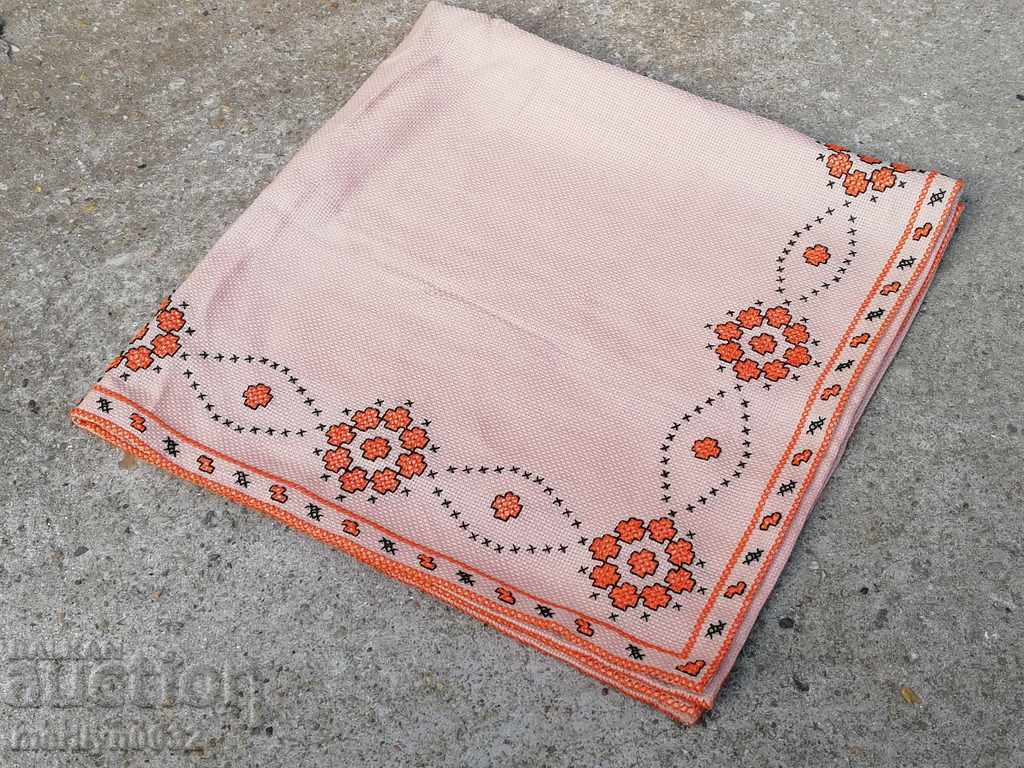 Delivery of Old embroidered cardboard, tablecloth, millet, Bulgarian embroidery Delivery of Old embroidered cardboard, tablecloth, millet, Bulgarian embroidery