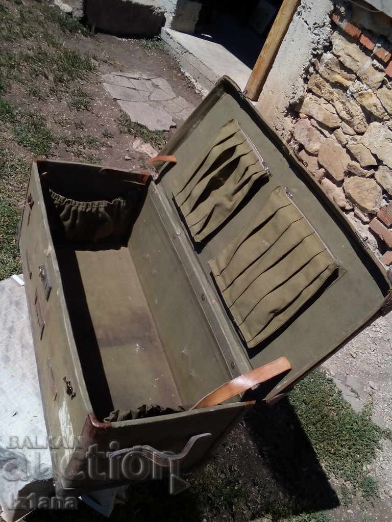 An old military box - 6 An old military box - 6