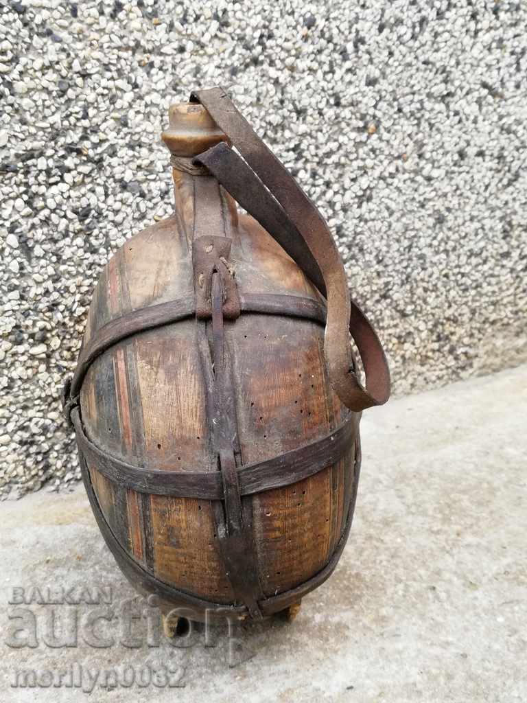 Painted cracker, wooden bucket with price 69.00 BGN | € 35.28 Painted cracker, wooden bucket with price 69.00 BGN | € 35.28