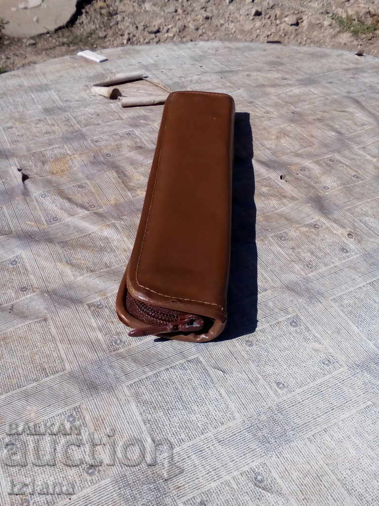 caz vechi cu preț 6.00 BGN | € 3.07 caz vechi cu preț 6.00 BGN | € 3.07