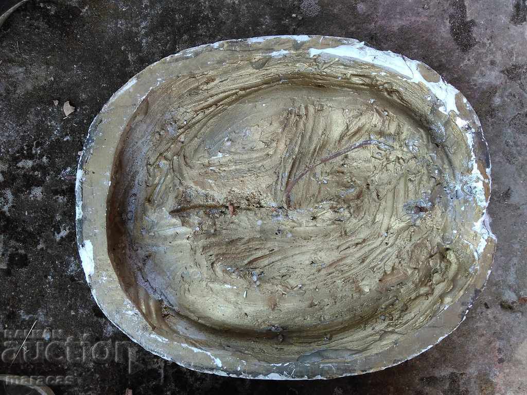 Plaster figures - 5 Plaster figures - 5