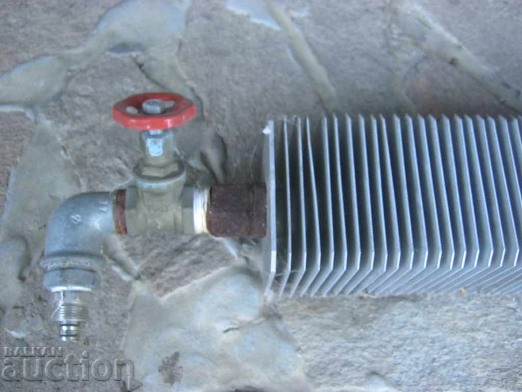 Radiator. încălzire cu abur cu preț 41.00 BGN | € 20.96