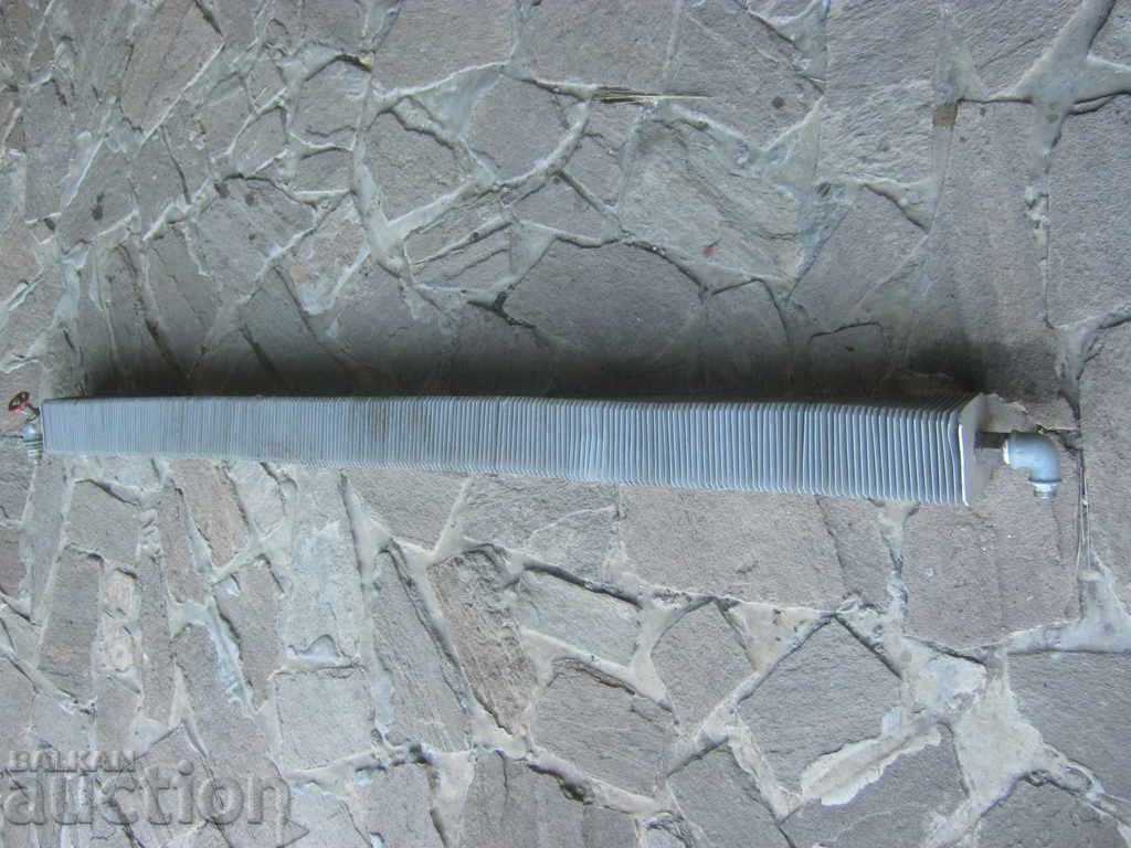 Θερμαντικό σώμα. Κεντρική θέρμανση Θερμαντικό σώμα. Κεντρική θέρμανση