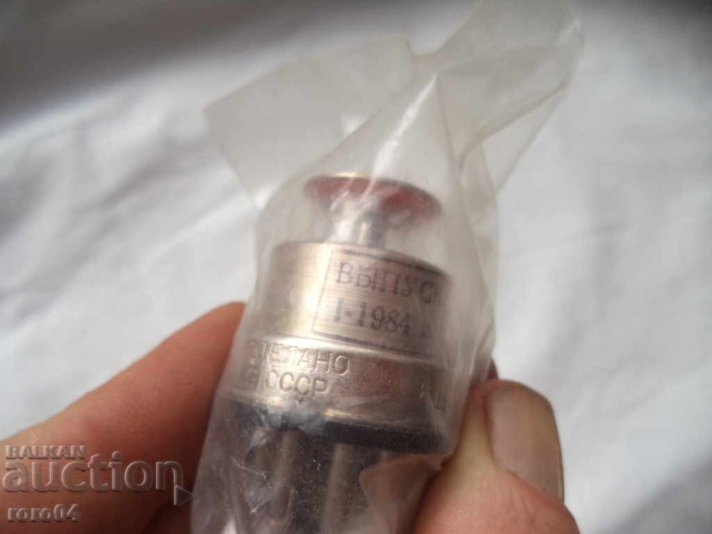 Auction Radiolampa detector diode UHF 6D3D USSR Auction Radiolampa detector diode UHF 6D3D USSR