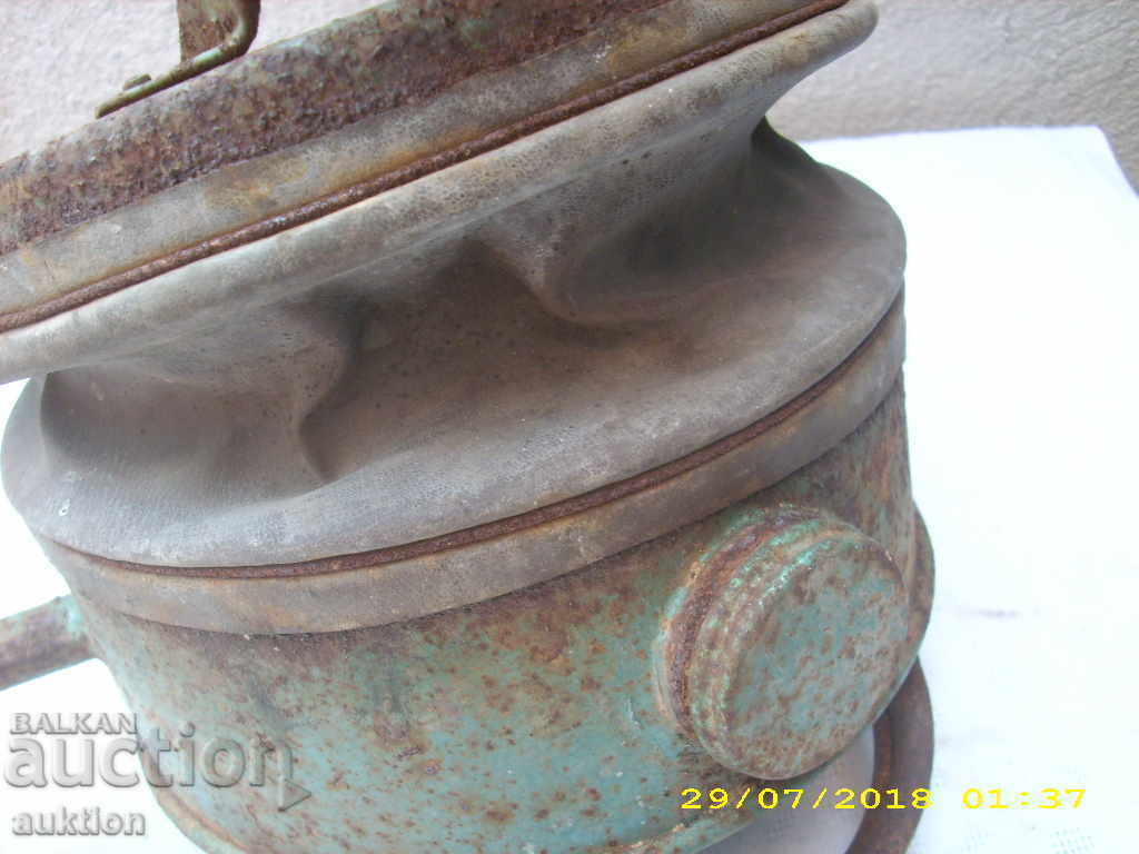 OLD SPRAYING PADS WITH POWDER with price 9.99 BGN | € 5.11 OLD SPRAYING PADS WITH POWDER with price 9.99 BGN | € 5.11