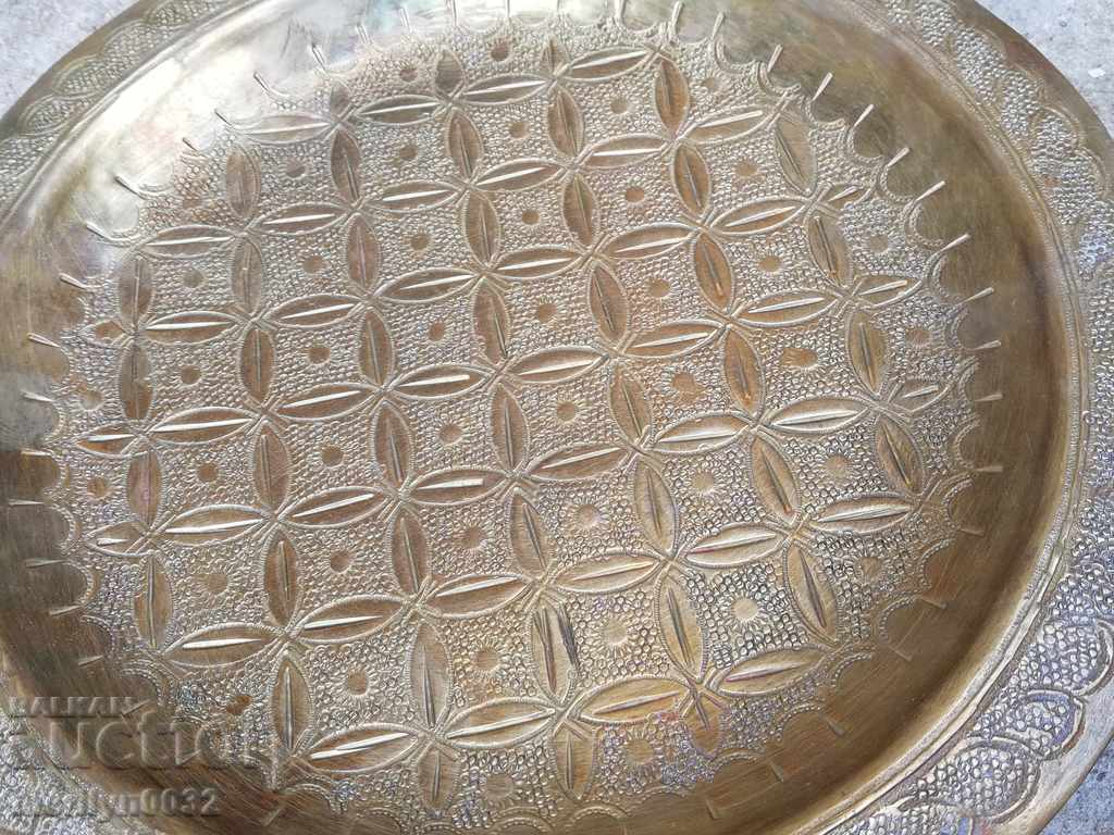 Auction Brass podium Marcasque 1981 Marathon backgammon Auction Brass podium Marcasque 1981 Marathon backgammon