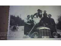STAR ROYAL PHOTO - car, retro car, number, bovine team,