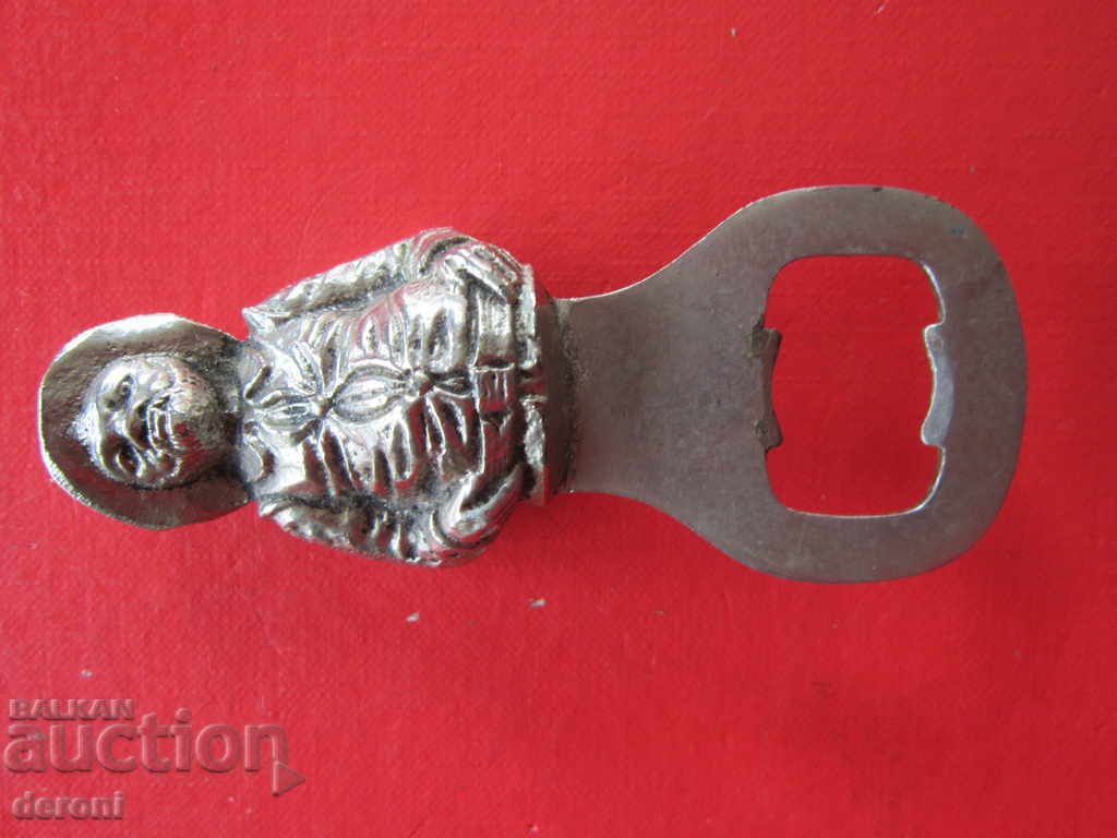 Delivery of Unique bronze opener for Mexican bandit corkscrew Delivery of Unique bronze opener for Mexican bandit corkscrew