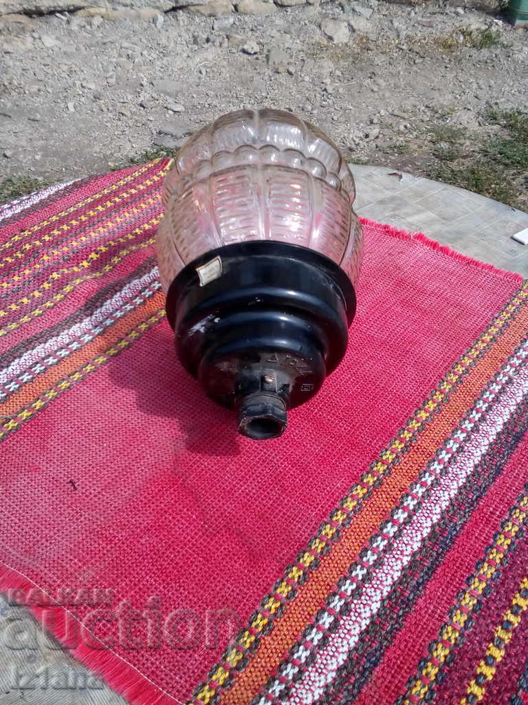 Old plafon with price 20.00 BGN | € 10.23 Old plafon with price 20.00 BGN | € 10.23