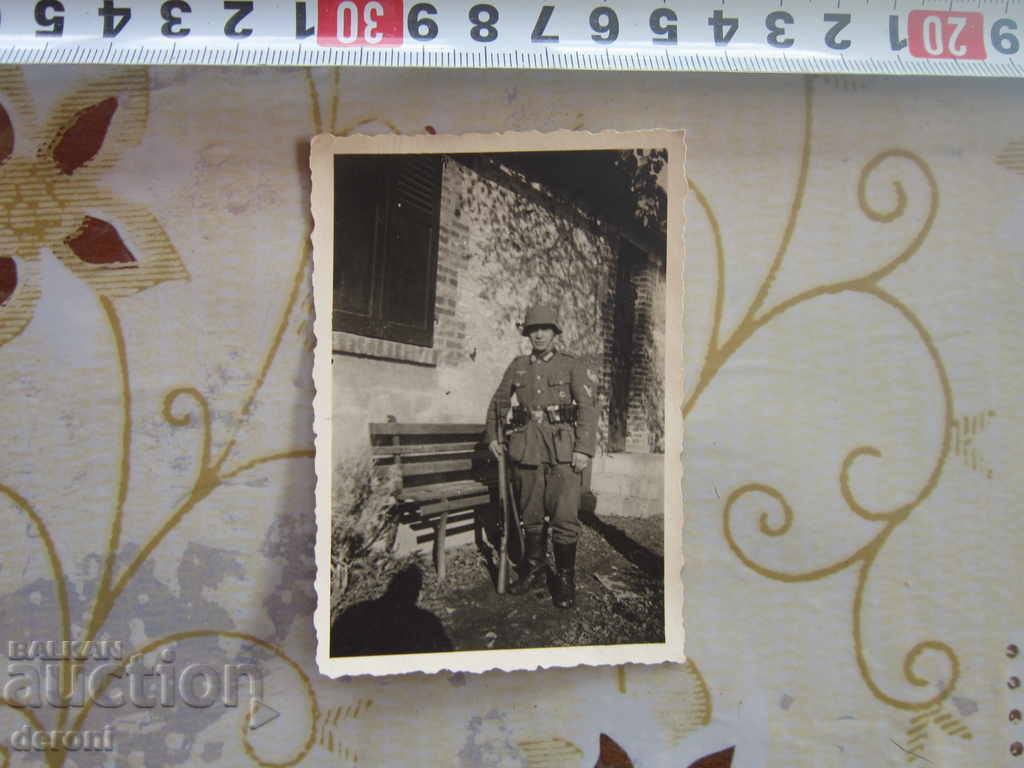 Photo German soldier WW2 Third Reich 5 with price 10.00 BGN | € 5.11 Photo German soldier WW2 Third Reich 5 with price 10.00 BGN | € 5.11