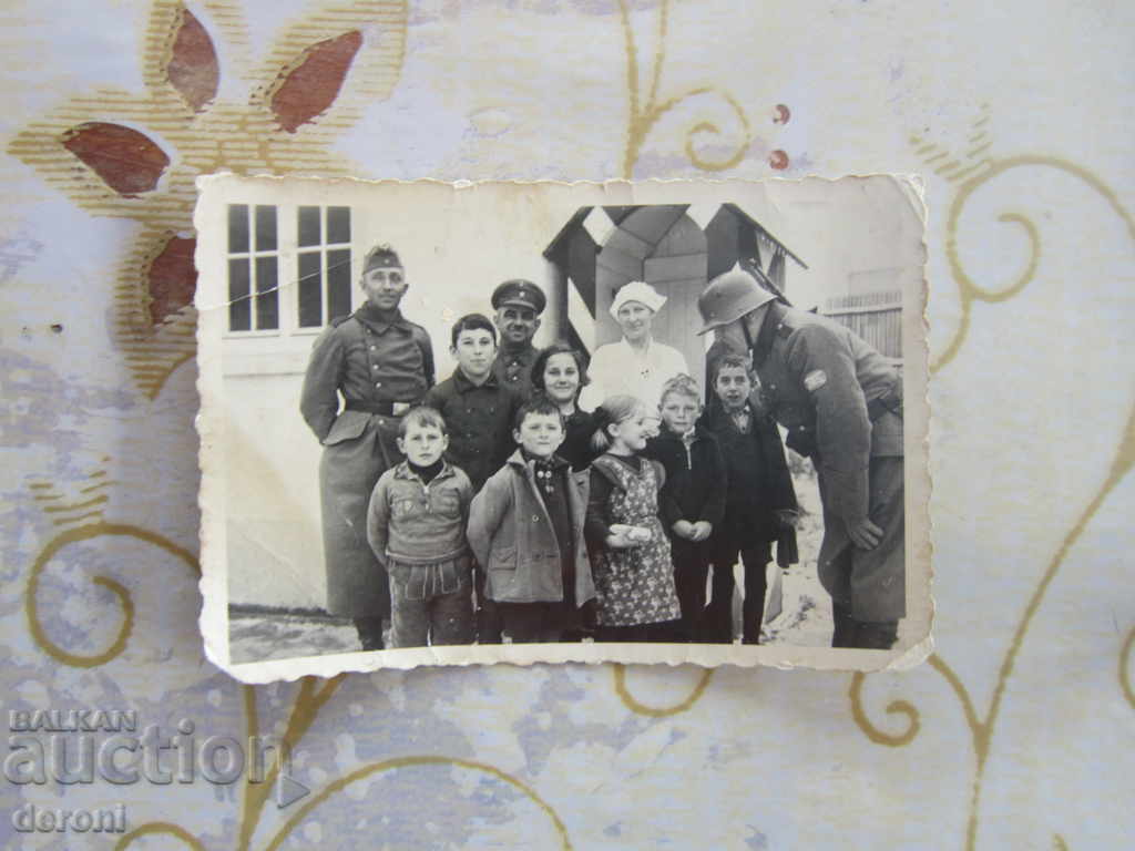 Auction Photo German soldier WW2 Third Reich 7 Auction Photo German soldier WW2 Third Reich 7