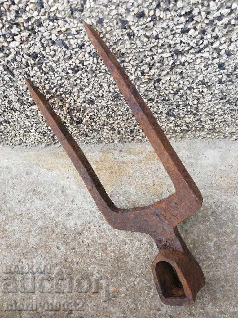 Auction Old twin forged, villa, wrought iron Auction Old twin forged, villa, wrought iron