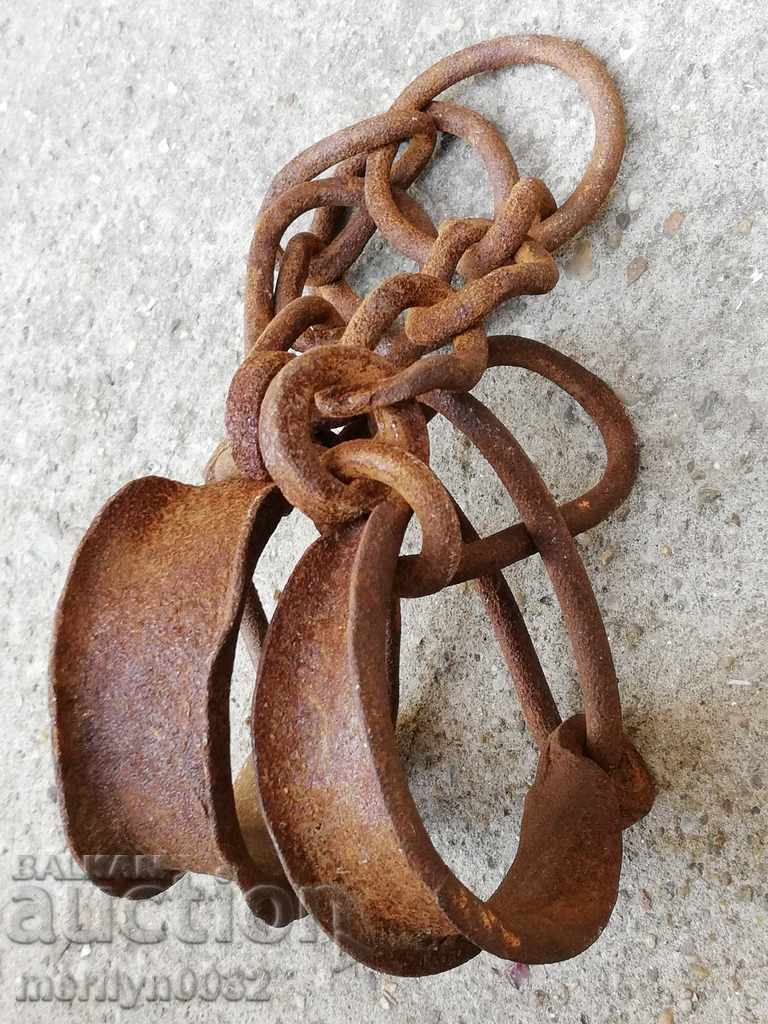 Hand forged buckles, shackles, chain, wrought iron with price 45.00 BGN | € 23.01 Hand forged buckles, shackles, chain, wrought iron with price 45.00 BGN | € 23.01