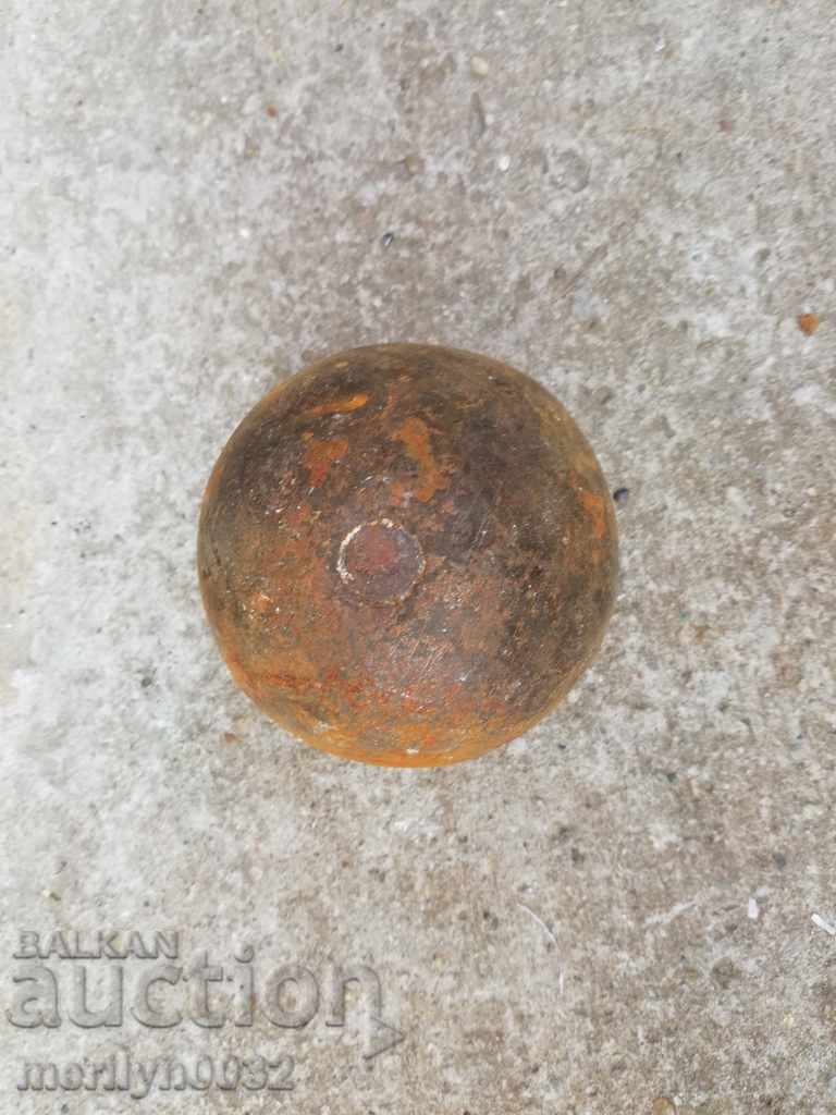 Auction  An old cannon top gun moves, a Crimean warfare BOB