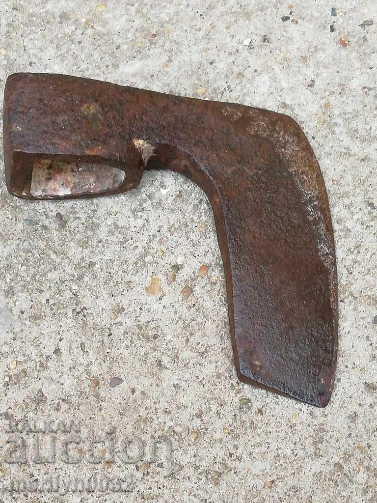 Old ax ax ax without a scraper wrought iron blade with price 43.00 BGN | € 21.99 Old ax ax ax without a scraper wrought iron blade with price 43.00 BGN | € 21.99