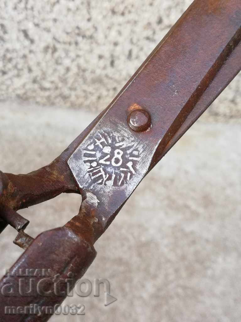 Auction Old garden scissors 20 years old Auction Old garden scissors 20 years old
