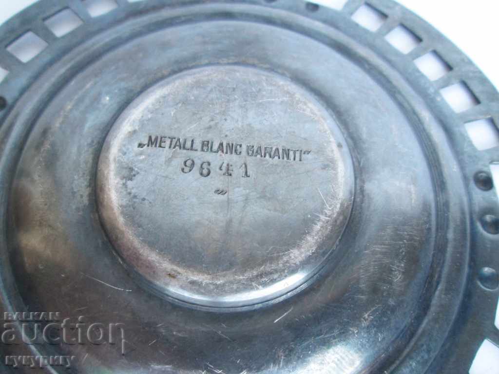 An old silver cup with a dish decorated Art Deco - 5 An old silver cup with a dish decorated Art Deco - 5