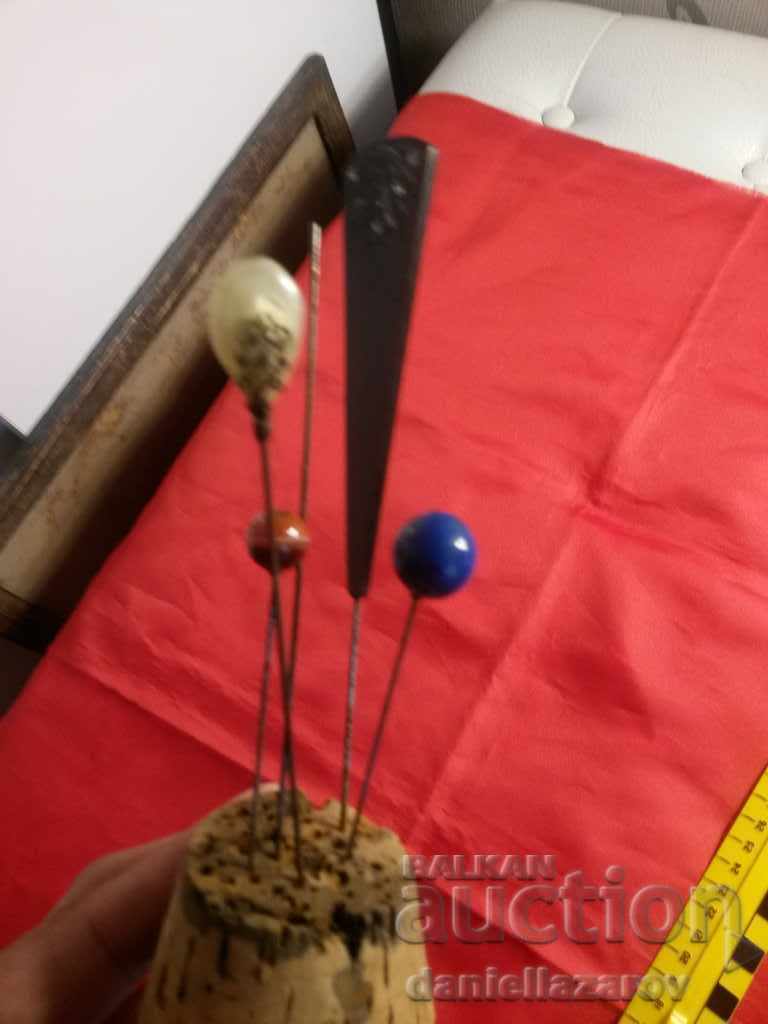 Lot Old Needles, Naked Semi Precious Stones, Zedek Zirkonium - 7 Lot Old Needles, Naked Semi Precious Stones, Zedek Zirkonium - 7