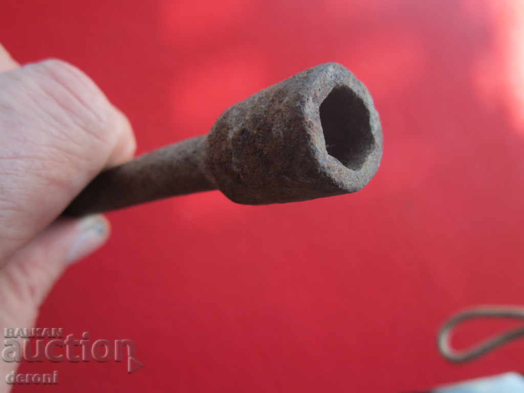 Auction  Old Army Key