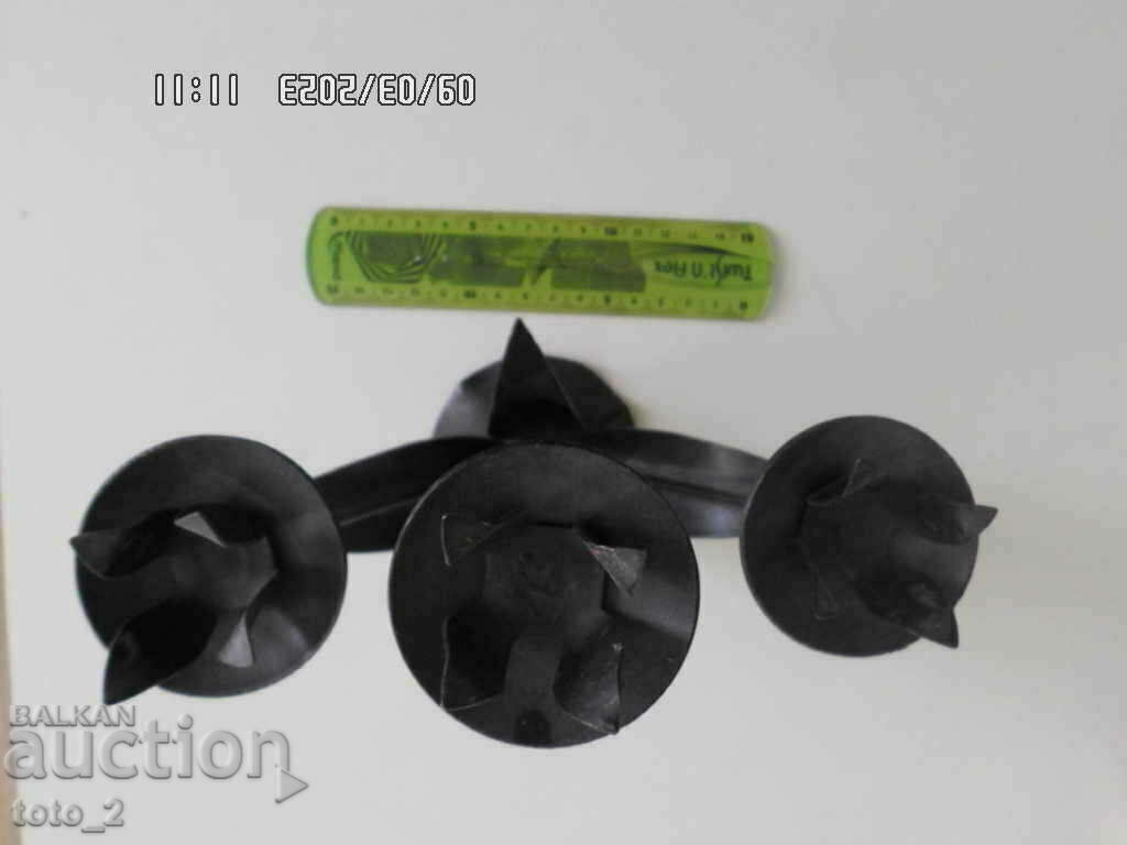 METAL CANDLEHOLDER - DISCOUNT !!! with price 9.90 BGN | € 5.06 METAL CANDLEHOLDER - DISCOUNT !!! with price 9.90 BGN | € 5.06