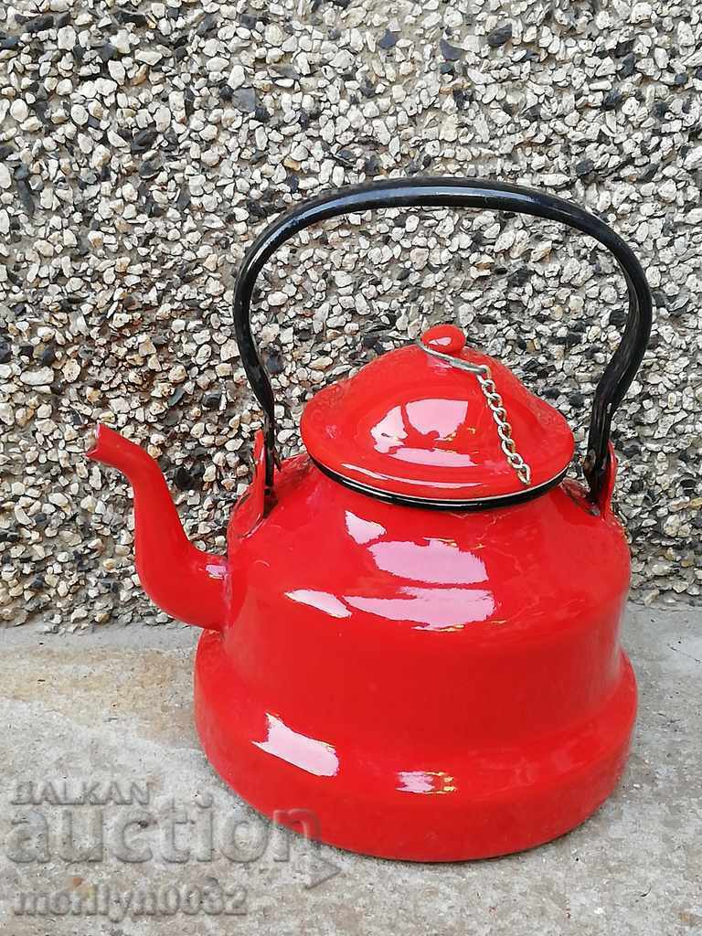 Παλιά εμαγιέ τσαγιέρα, καφετιέρα, βραστήρα με τιμή 38.00 BGN | € 19.43 Παλιά εμαγιέ τσαγιέρα, καφετιέρα, βραστήρα με τιμή 38.00 BGN | € 19.43