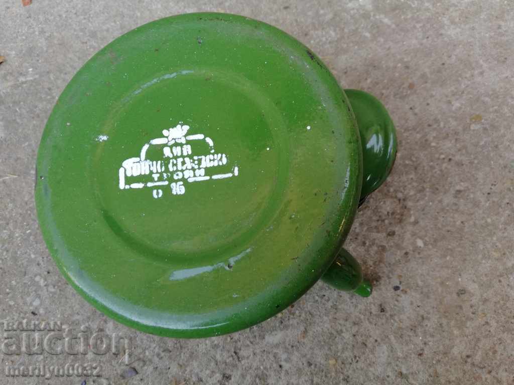 Auction Old enameled teapot, coffee maker, kettle Auction Old enameled teapot, coffee maker, kettle