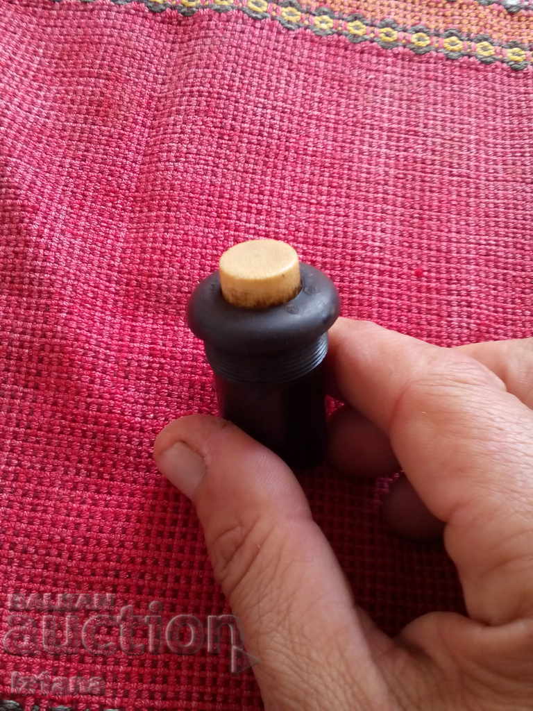 Delivery of Old electric button Delivery of Old electric button