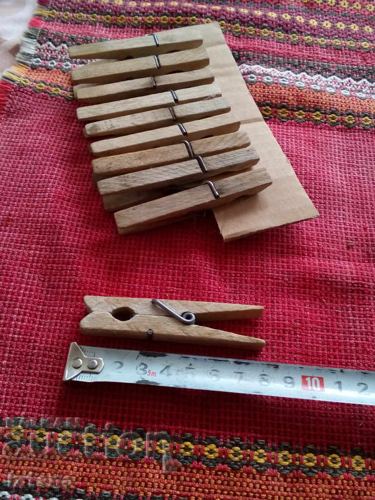 Delivery of Old wooden clamps Delivery of Old wooden clamps