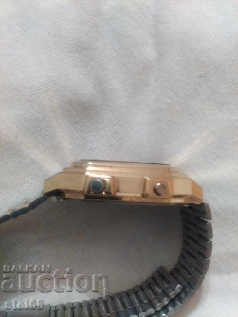 CASIO - 2519 with price 39.99 BGN | € 20.45 CASIO - 2519 with price 39.99 BGN | € 20.45