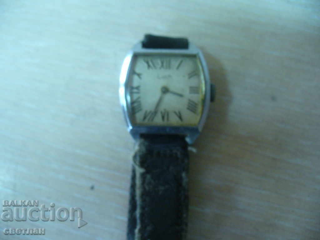 CLOCK IS RUNNING with price 21.00 BGN | € 10.74