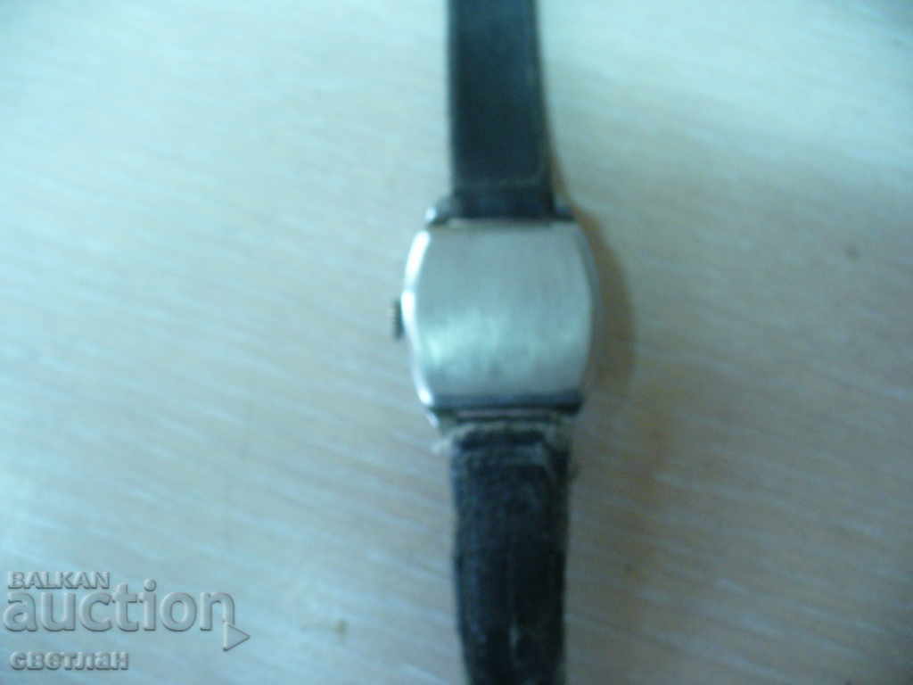 Auction  CLOCK IS RUNNING