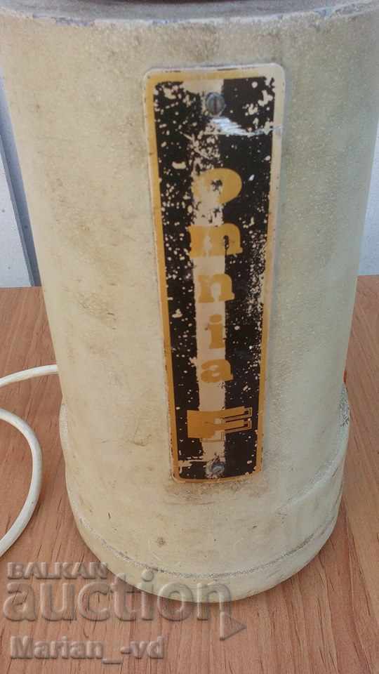 Auction Professional coffee maker omnia f Auction Professional coffee maker omnia f