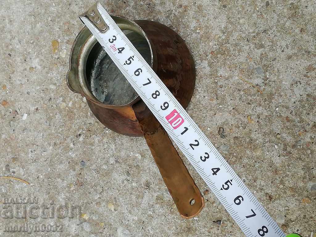 Auction  Old copper tin, coffee, baker, copper pot