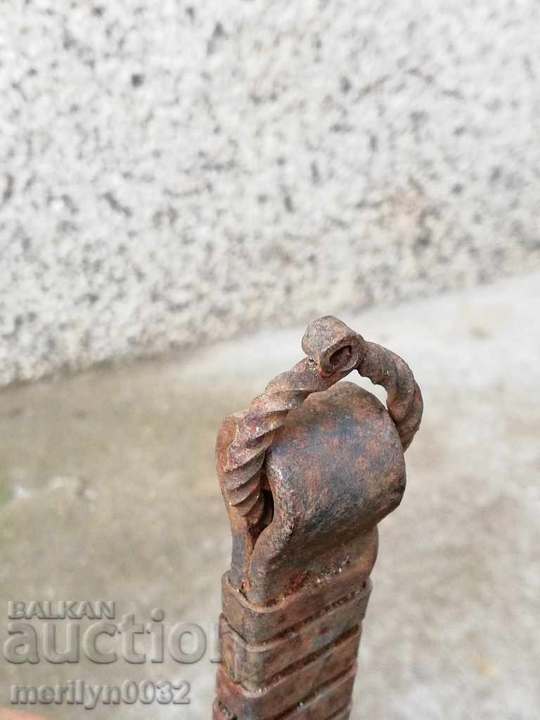 Old dilaf, mash, wrought iron for walking - 6