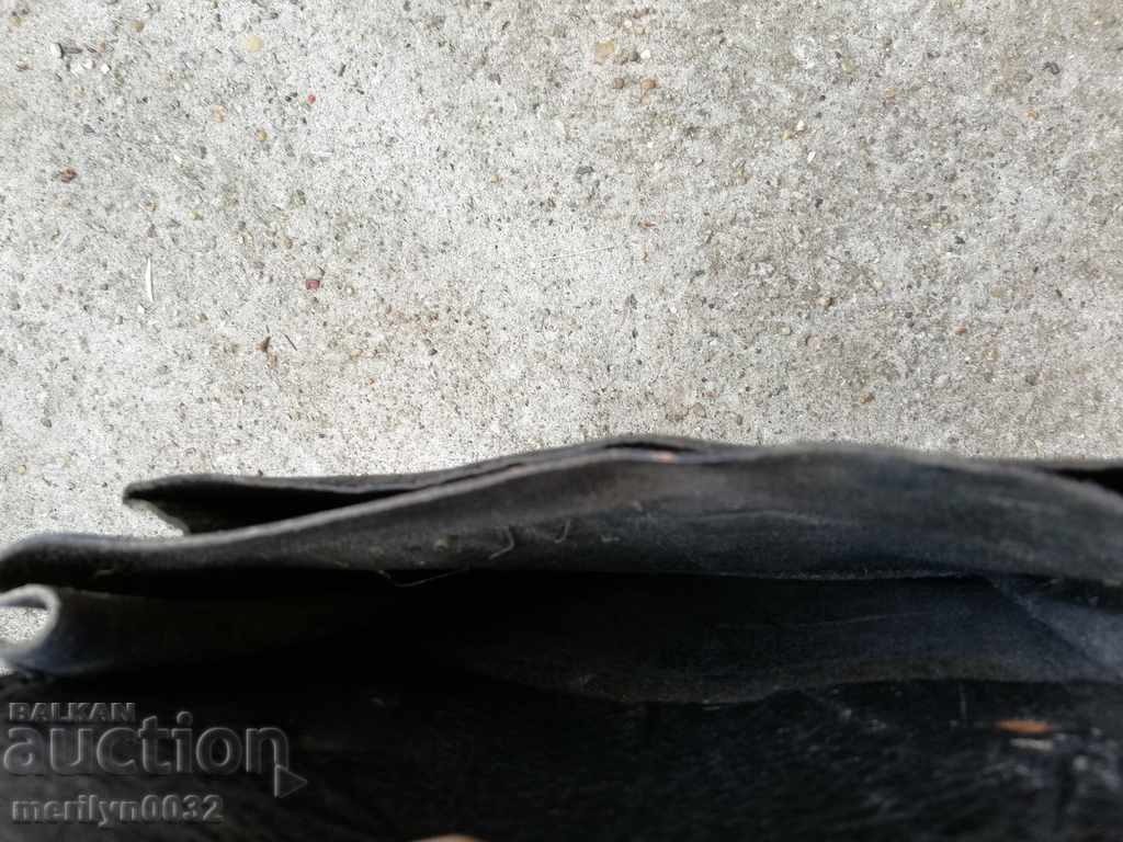 Commander Bag WW2 pig leather Wemark has no markings - 5 Commander Bag WW2 pig leather Wemark has no markings - 5