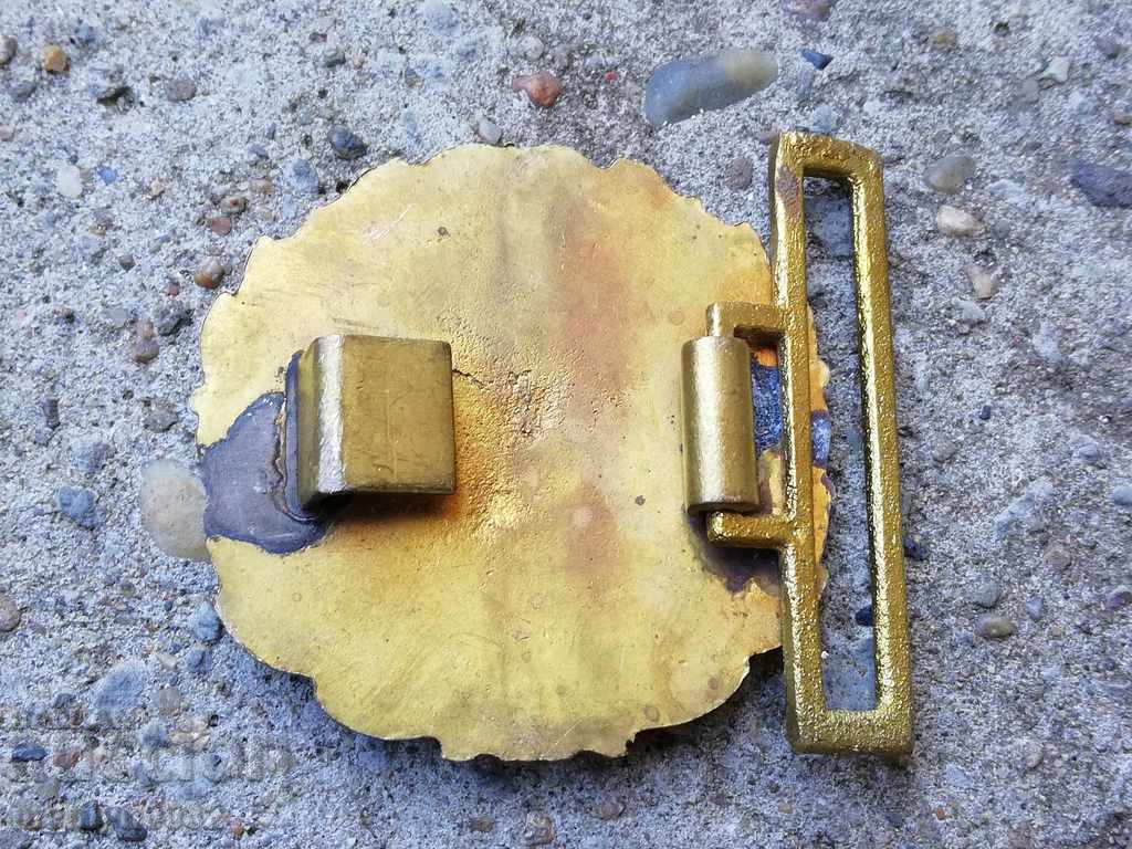 Officer's belt buckle from the MNO (Ministry of National Defense) belt, NRB (People's Republic of Bulgaria) uniform with price 22.00 BGN | € 11.25 Officer's belt buckle from the MNO (Ministry of National Defense) belt, NRB (People's Republic of Bulgaria) uniform with price 22.00 BGN | € 11.25