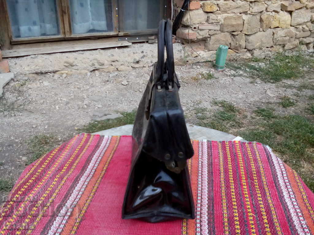 Old Lady's Bag - 5 Old Lady's Bag - 5