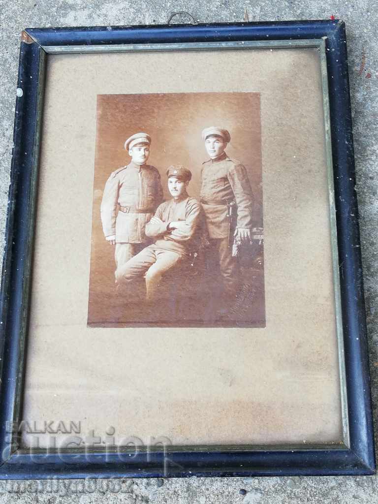 Old framed photo, photography, portrait, propaganda