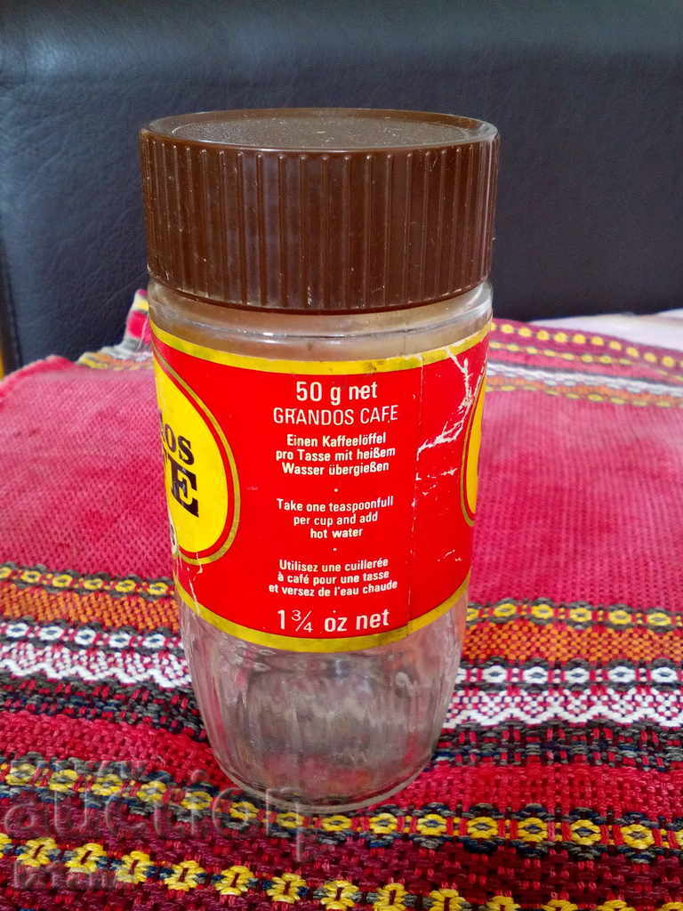 An old coffee jar with price 10.00 BGN | € 5.11 An old coffee jar with price 10.00 BGN | € 5.11